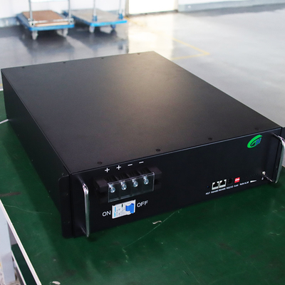 Dahili BMS ile Dayanıklı LiFePO4 Multiscene Derin Döngü RV Pil
